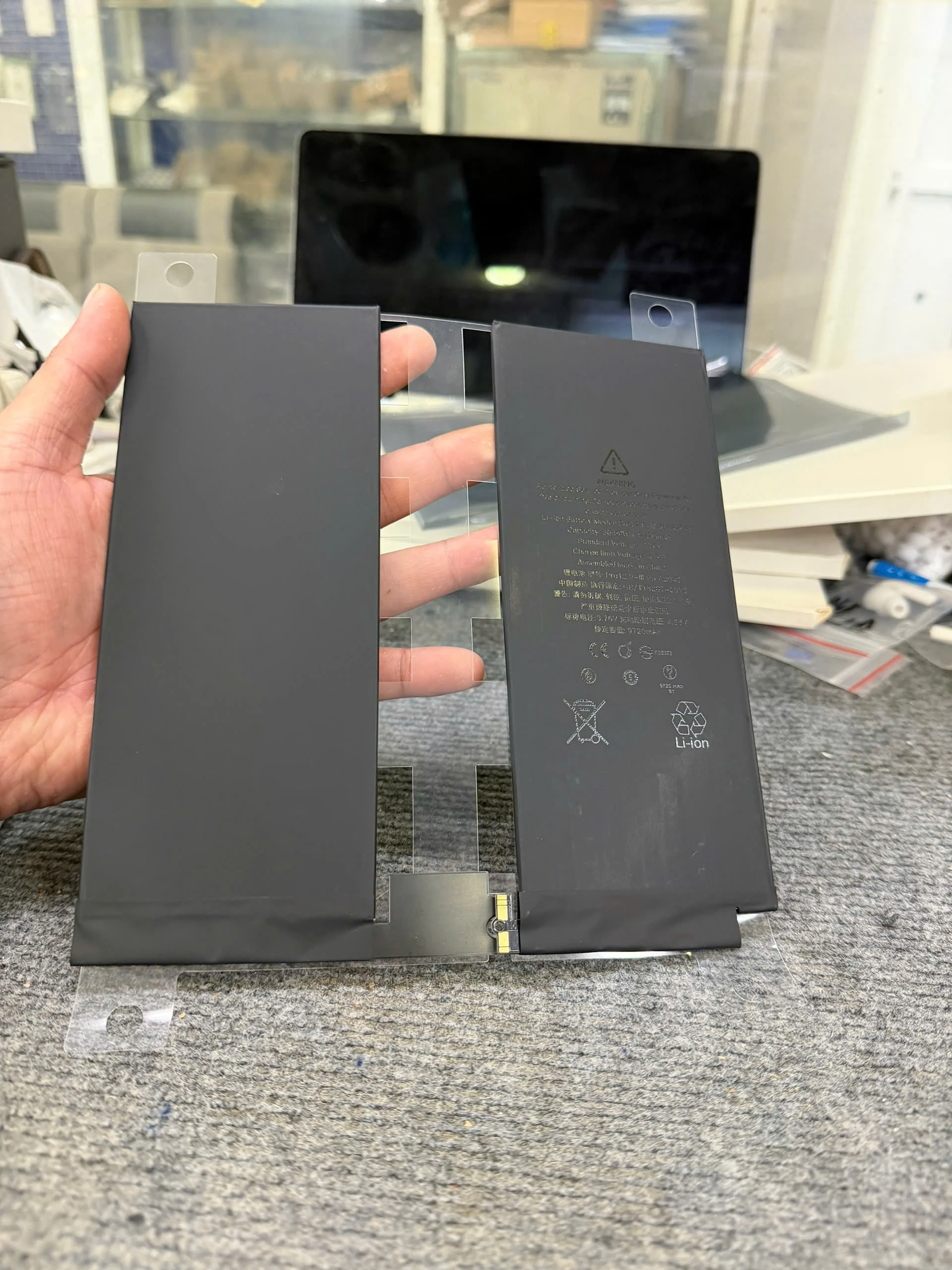 📌 Pin iPad Pro 12.9 inch (2018 – A1876, A2014, A1895, A1983 / 2020 – A2229, A2069, A2232, A2233)